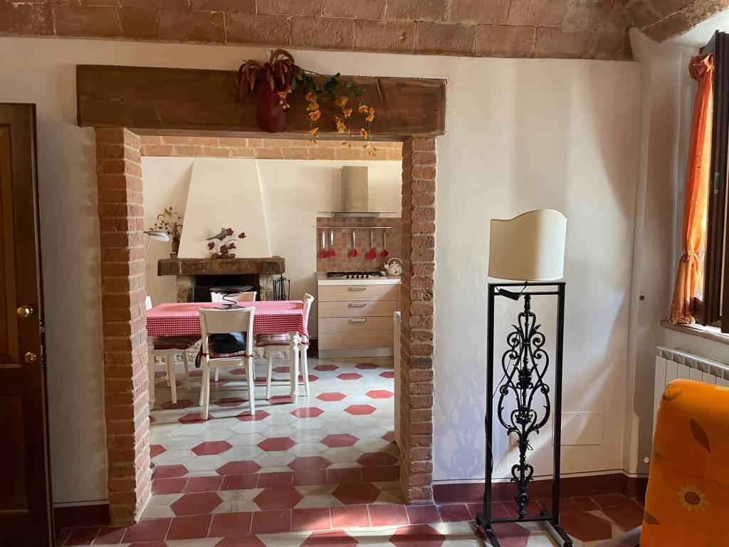 Appartamento a San casciano dei bagni in Piazza Sensani - Foto 4