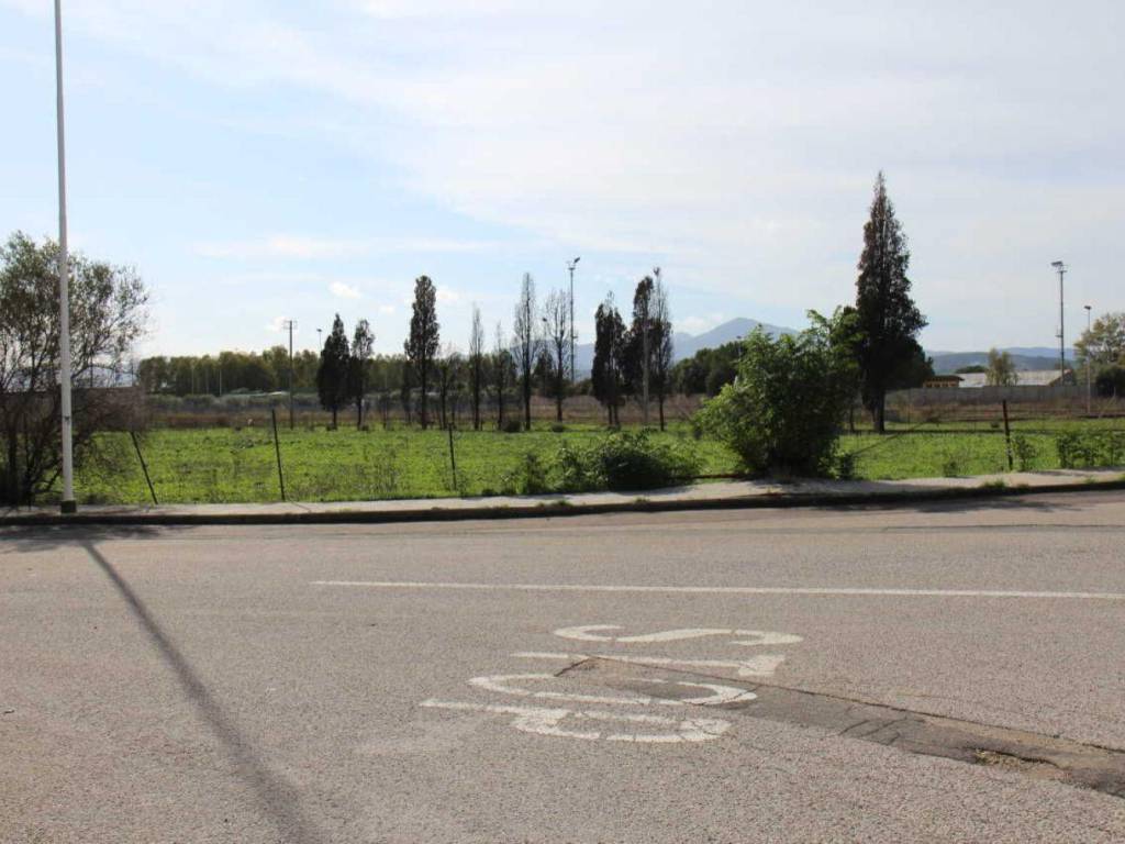 Terreno a Uta - Foto 2