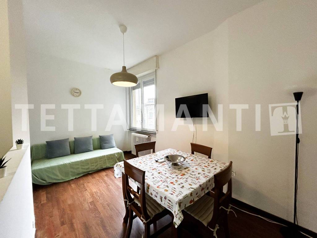 Appartamento a Como in Via Francesco Crispi, 45 - Foto 4