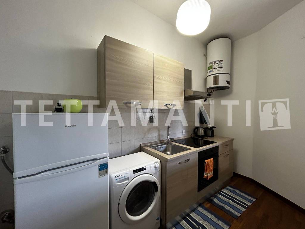 Appartamento a Como in Via Francesco Crispi, 45 - Foto 5
