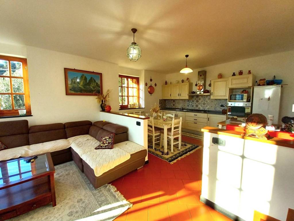 Casa indipendente a Avegno in Via Rosaiolo - Foto 4