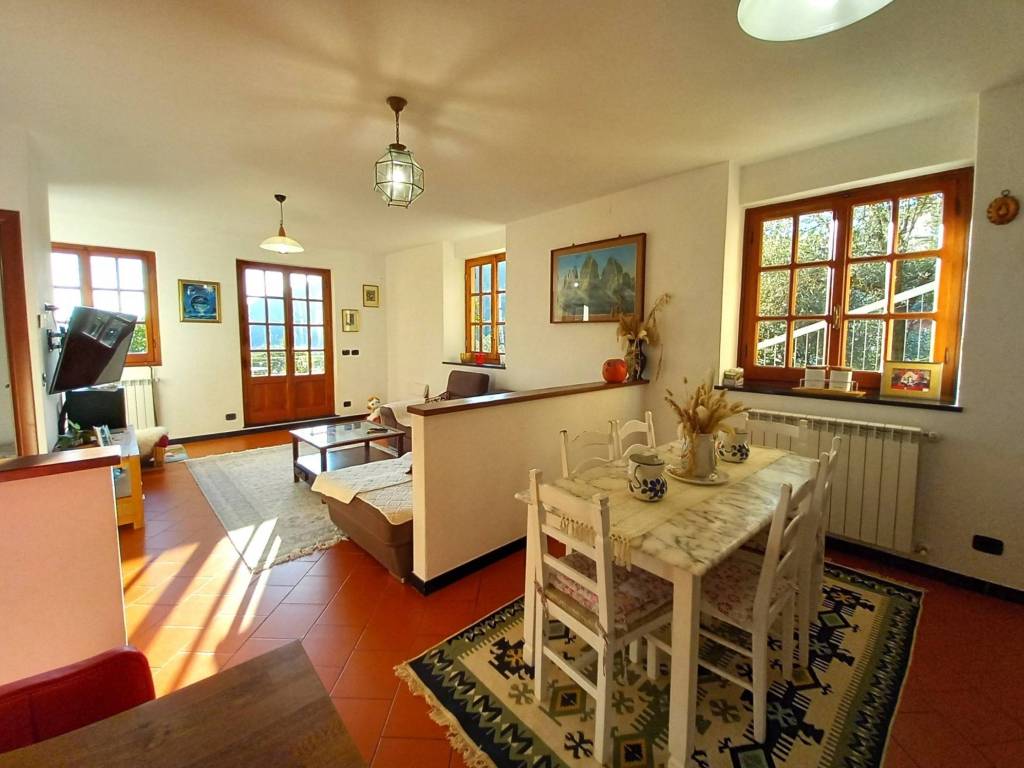 Casa indipendente a Avegno in Via Rosaiolo - Foto 5