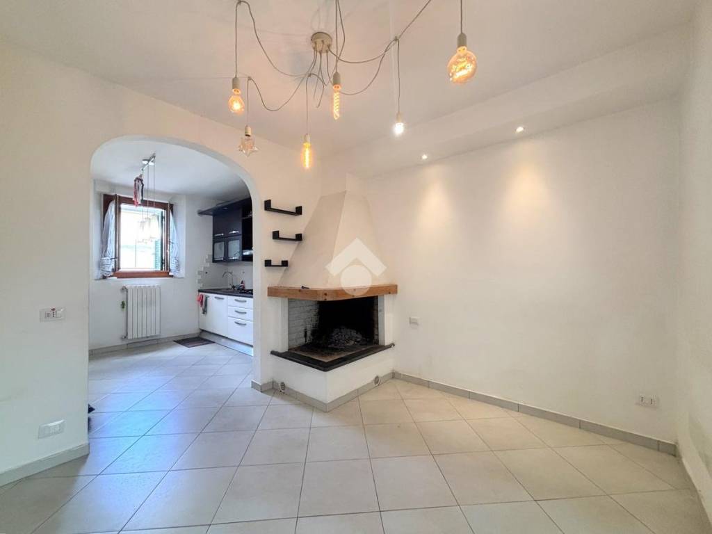 Casa indipendente a Montemurlo in Via barzano, 74 - Foto 3
