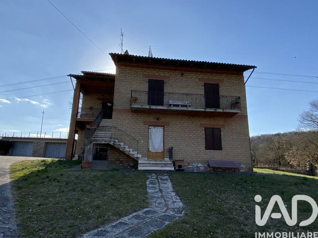 Villa a Casole d'elsa in Via di Casole d'Elsa - Foto 2