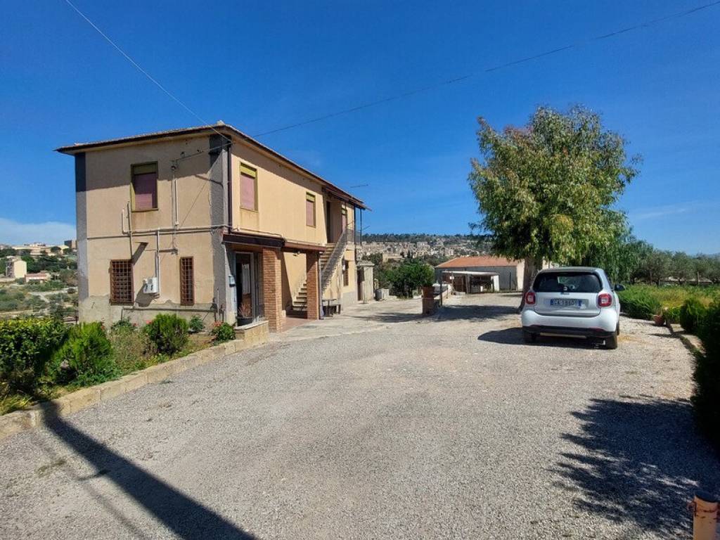 Villa a Caltanissetta in Via Serra Difesa, 16 - Foto 4