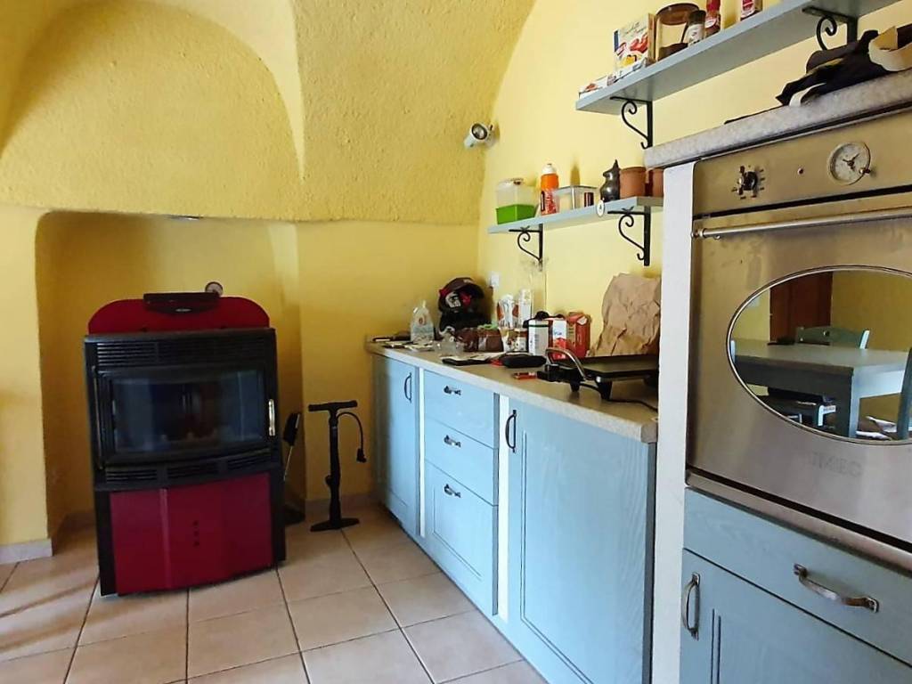 Appartamento a Ventimiglia in via Baciciui - Foto 4