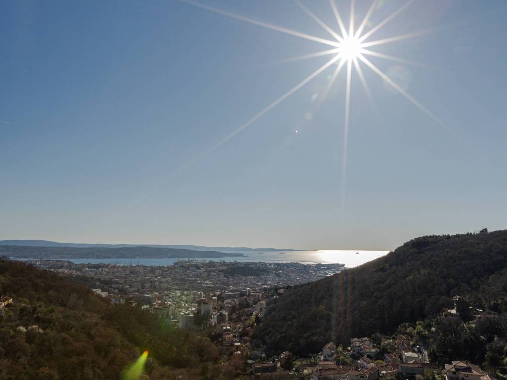 Attico / mansarda a Trieste in Clivo Artemisio, 52 - Foto 3