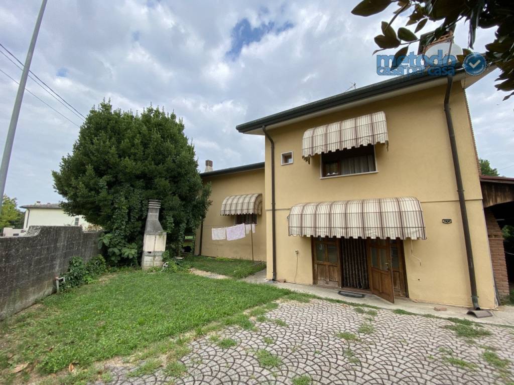 Casa indipendente a Ceregnano - Foto 2