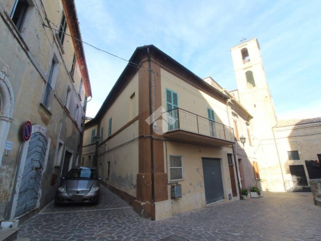 Casa indipendente a Pianella in Piazza Luigi Marchetti, 8 - Foto 2
