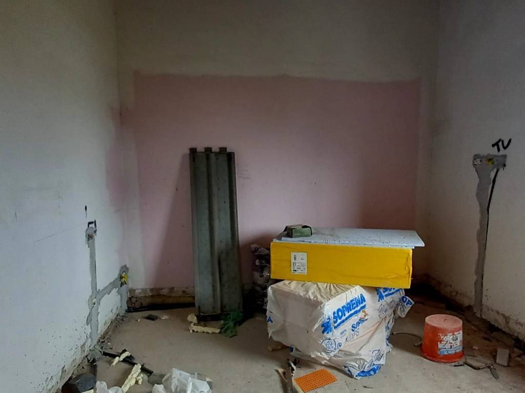 Casa indipendente a Pontedera in Via Pio La Torre - Foto 2