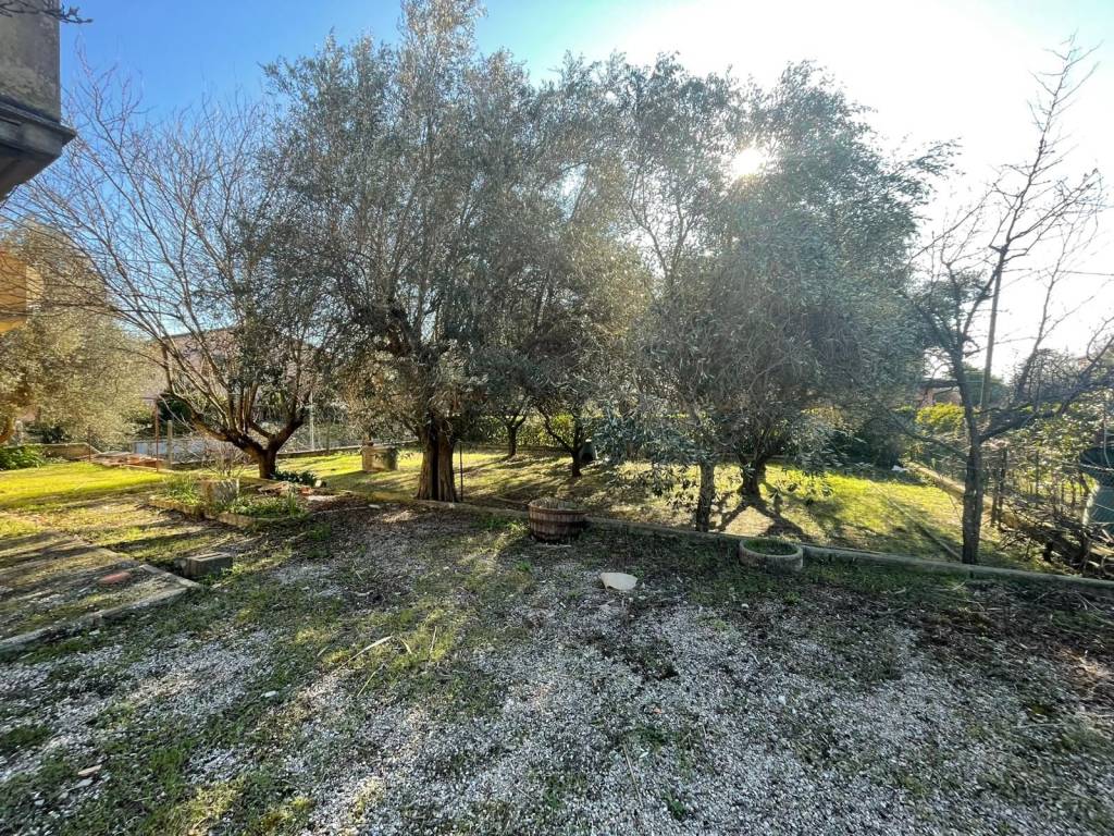 Villa a Tuoro sul trasimeno in Via Vernazzano Basso, 58 - Foto 5