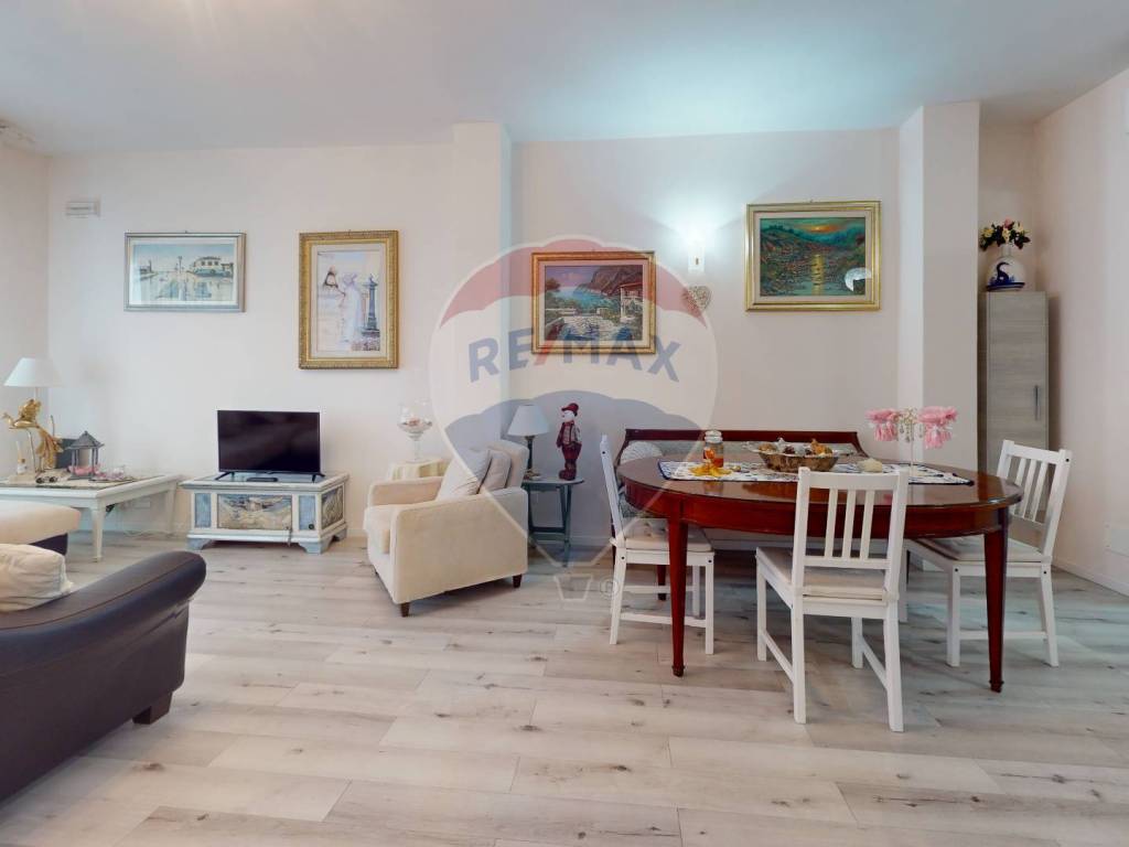 Appartamento a Viareggio in via vittorio veneto, 95 - Foto 3