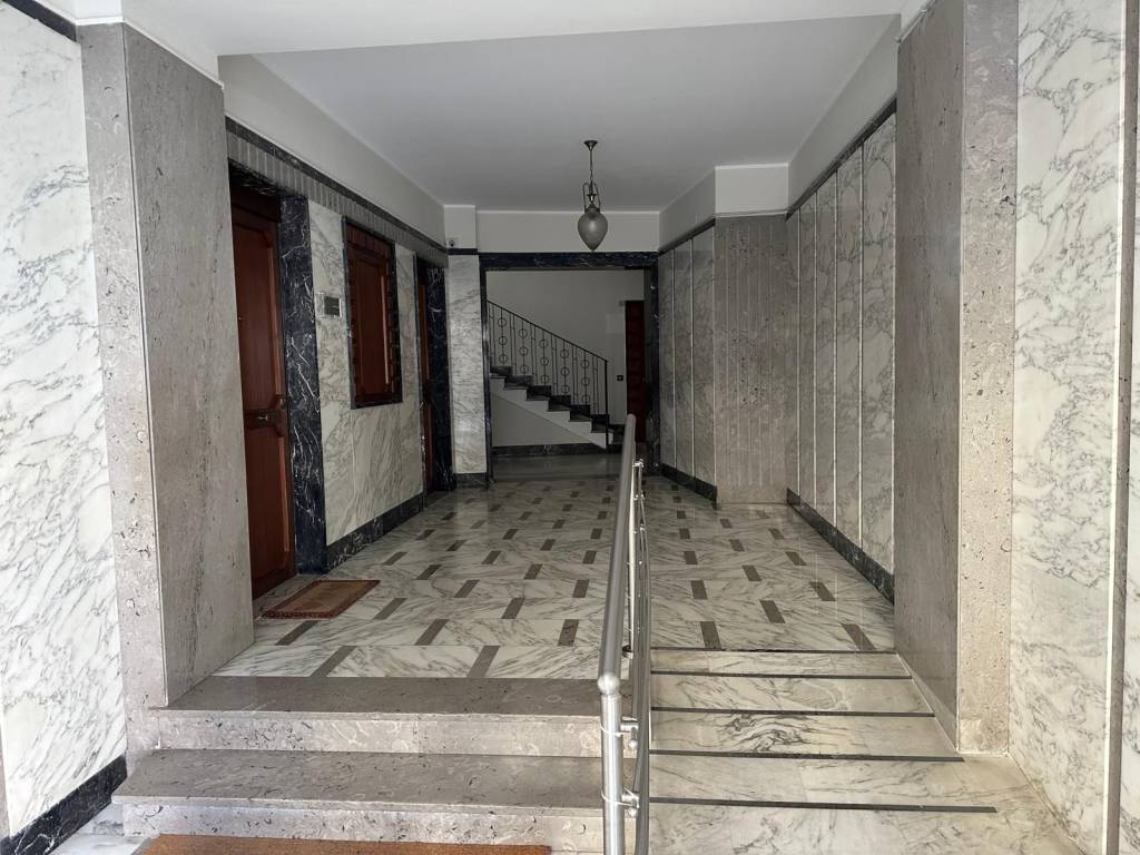 Appartamento a Catanzaro in Via Gaetano Alberti - Foto 4