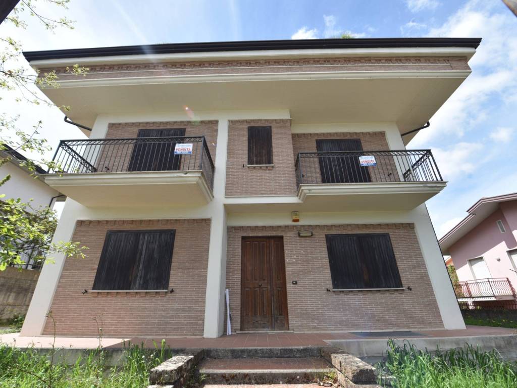Villa a Pietradefusi in Via Giovanni Cillo - Foto 4