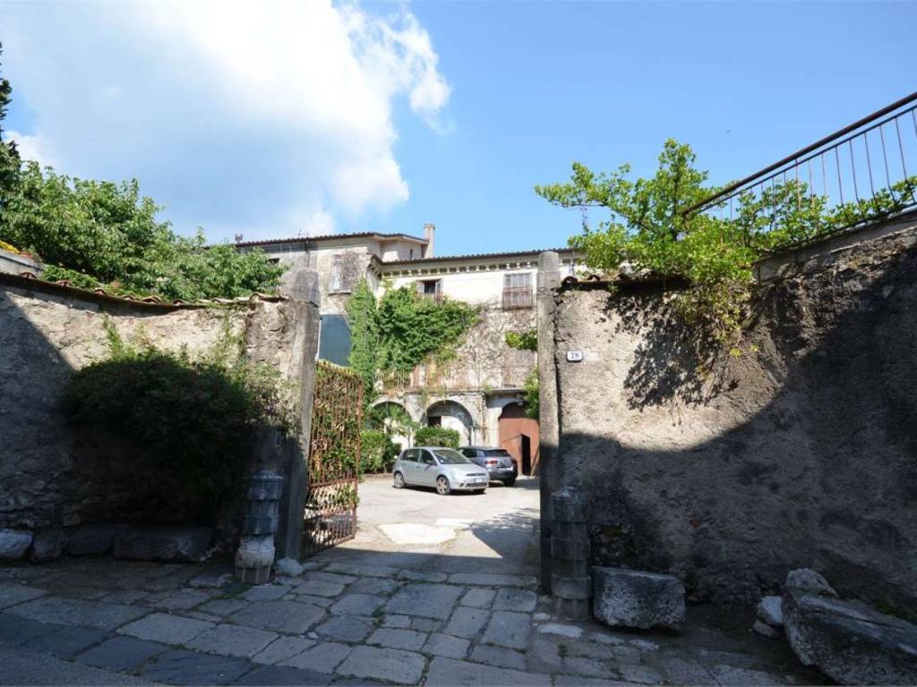 Palazzo / stabile a Forino in Via Gennaro Siniscalchi - Foto 3