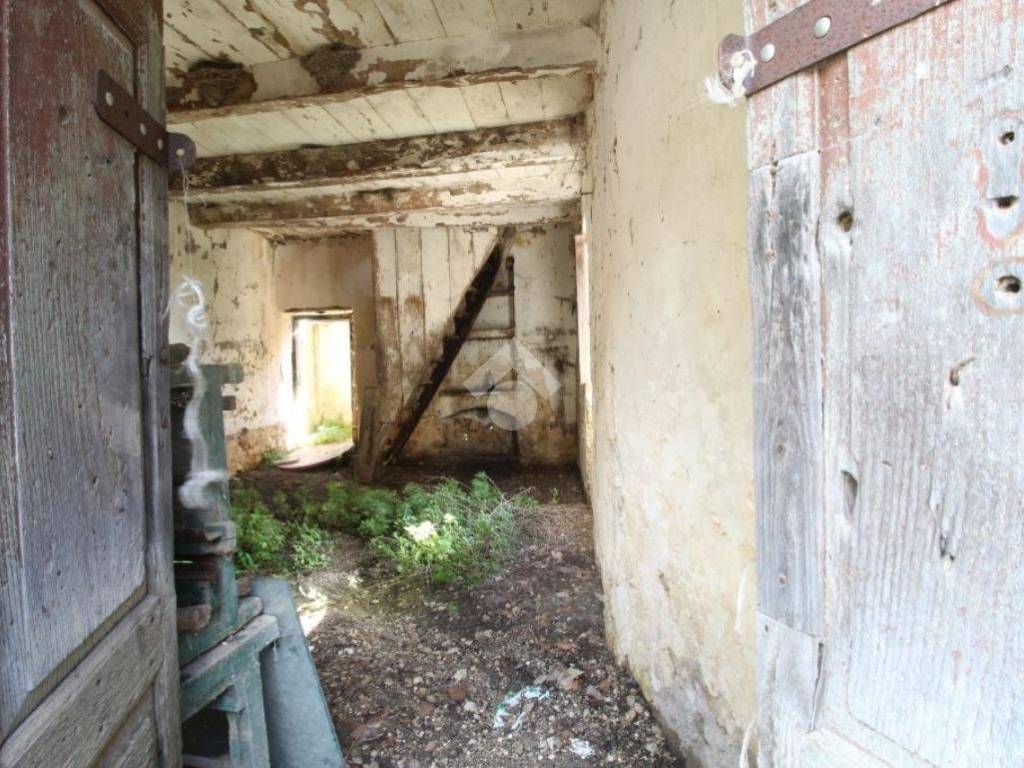 Rustico / casale a Monteleone sabino in Via di santa vittoria, 1 - Foto 5