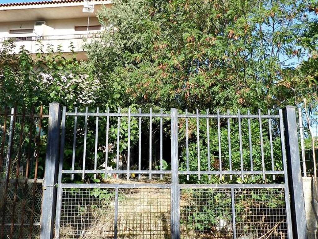 Villa a Laconi in Via Baudioni - Foto 2