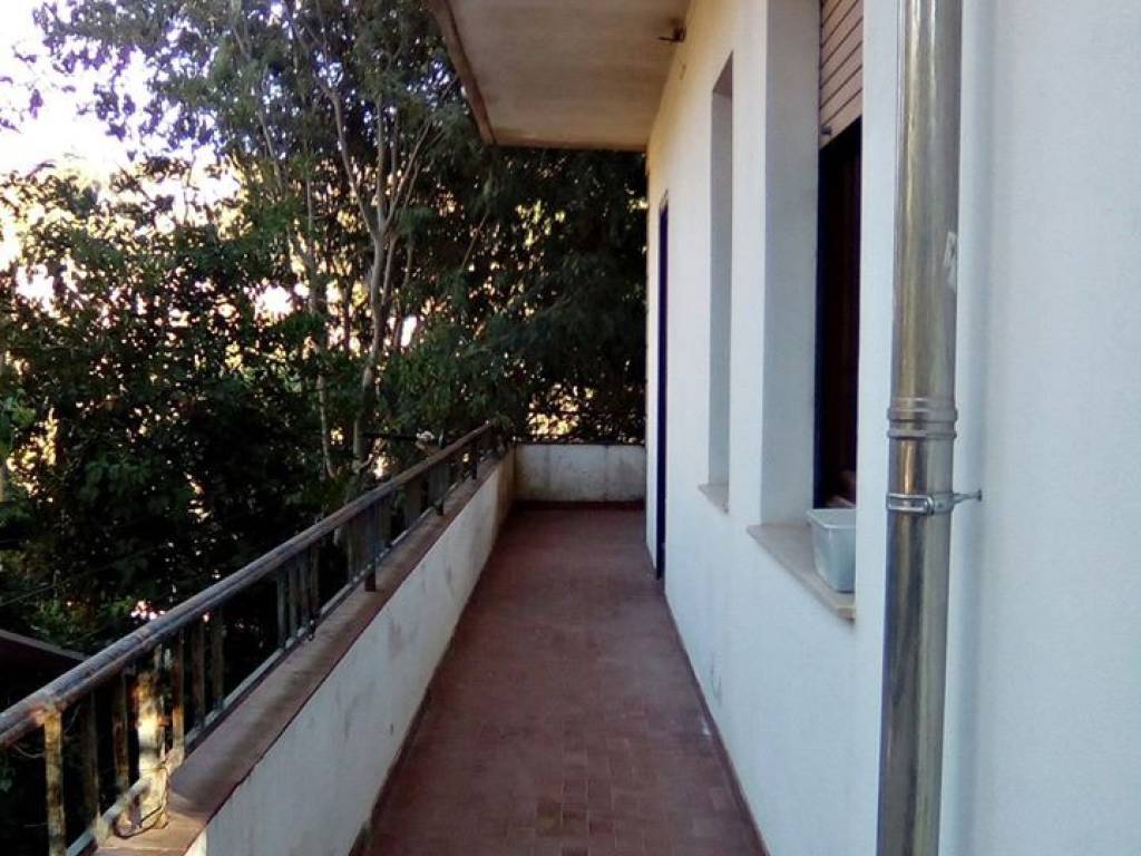Villa a Laconi in Via Baudioni - Foto 5
