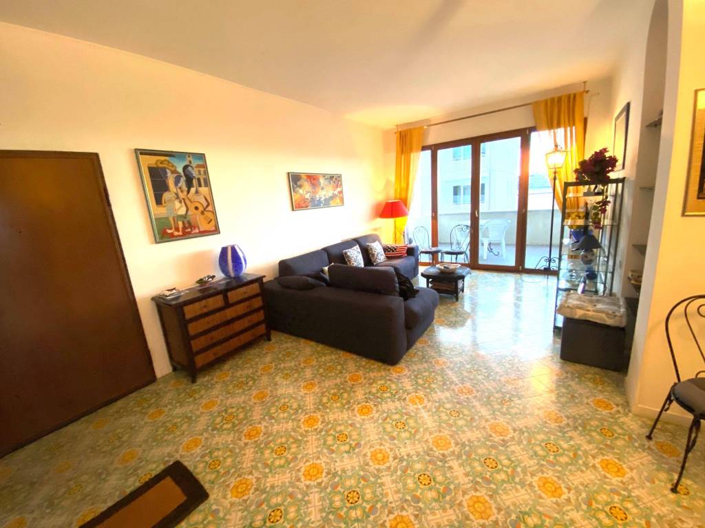 Appartamento a Riccione in Viale Maria Ceccarini - Foto 4