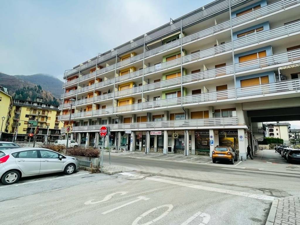Appartamento a Vernante in Piazza Vermenagna, 7 - Foto 2