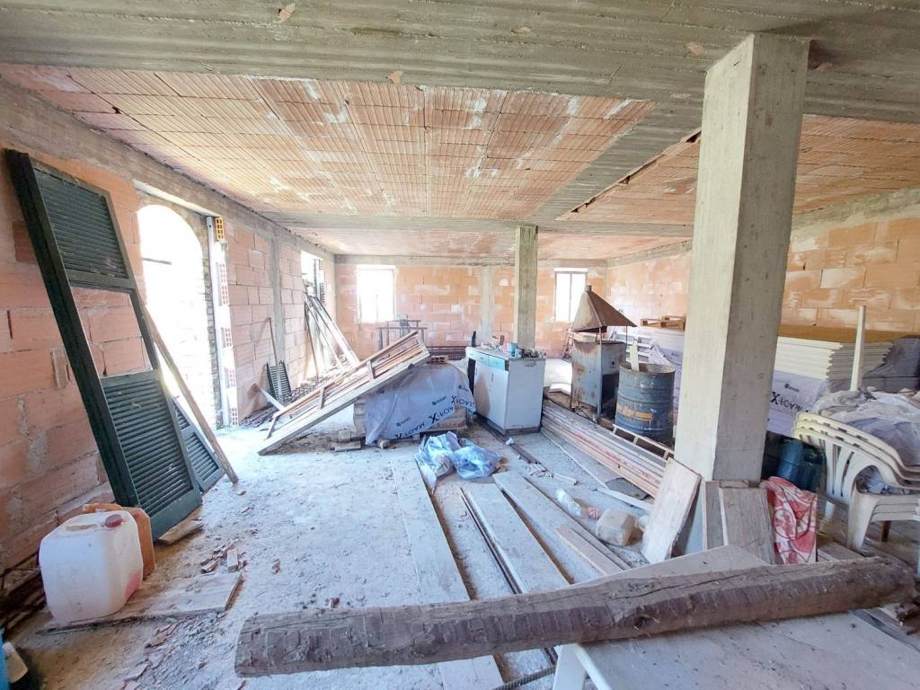 Rustico / casale a Lapedona in Contrada Saltareccio s.n.c - Foto 3