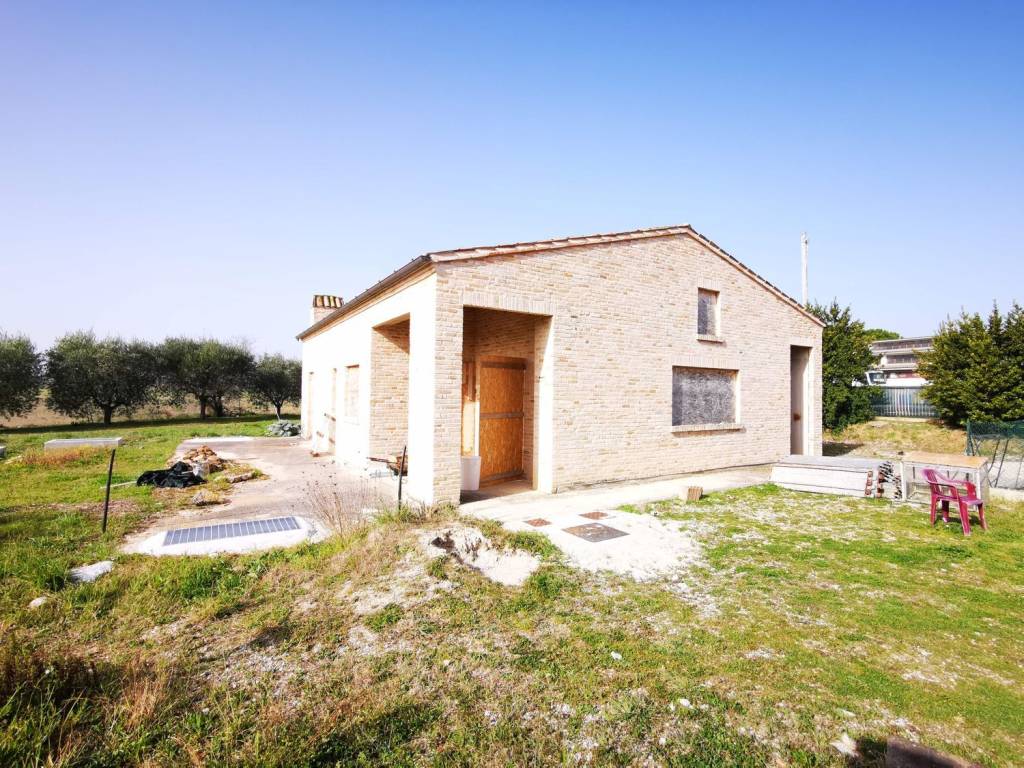 Villa a Fermo in Via L. Quintiliani - Foto 2