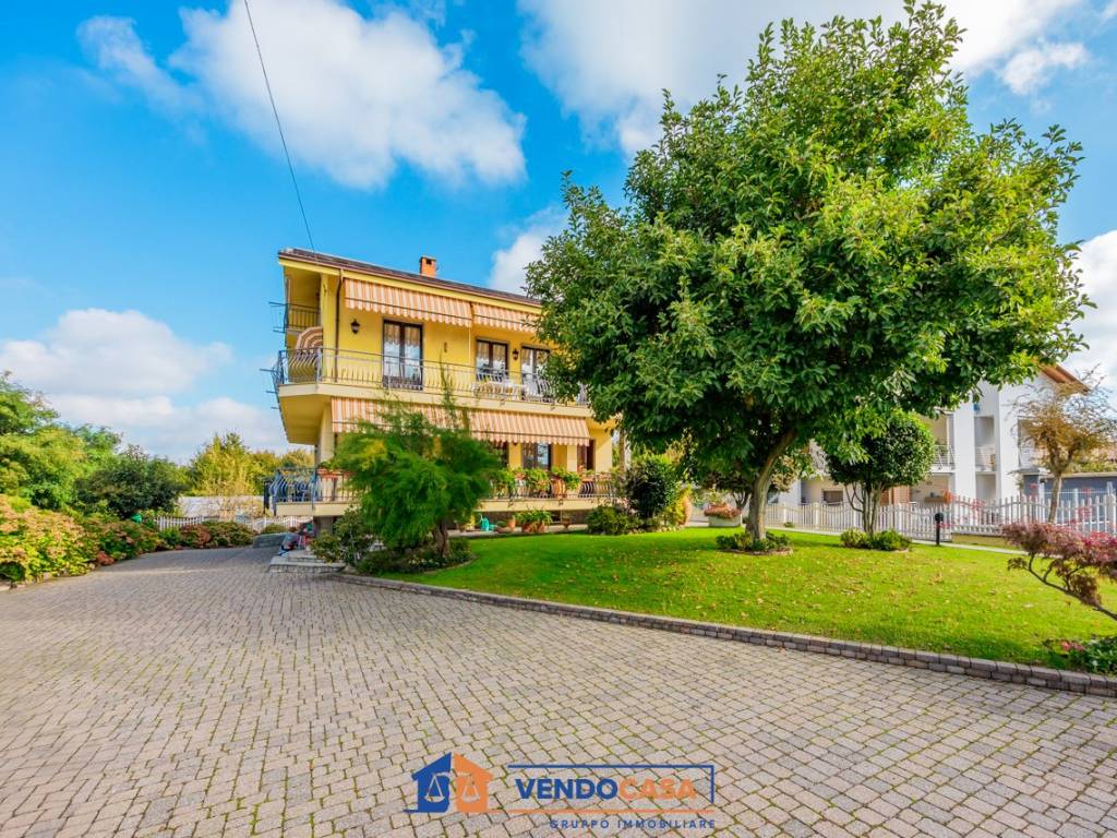 Villa a Cuneo in Via Barolo, 14 - Foto 4