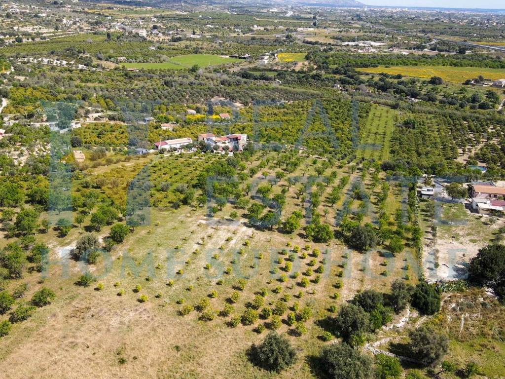 Terreno a Noto in Via Tommaso Fazello, 228 - Foto 3