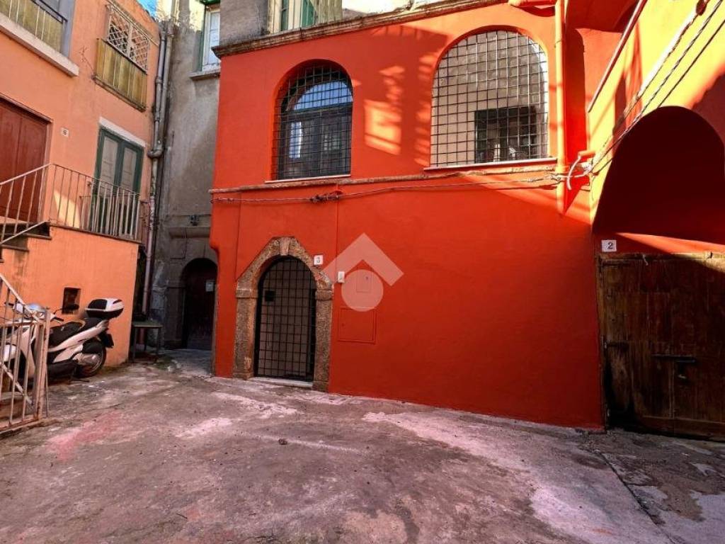 Appartamento a Crotone in Vico Alcmeone, 8 - Foto 2