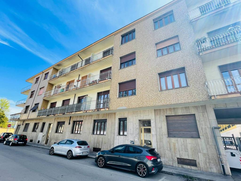 Appartamento a Bra in Via Europa - Foto 3