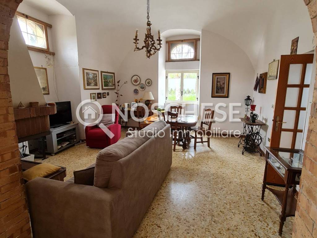 Rustico / casale a Pontecagnano faiano in Via Irno - Foto 3