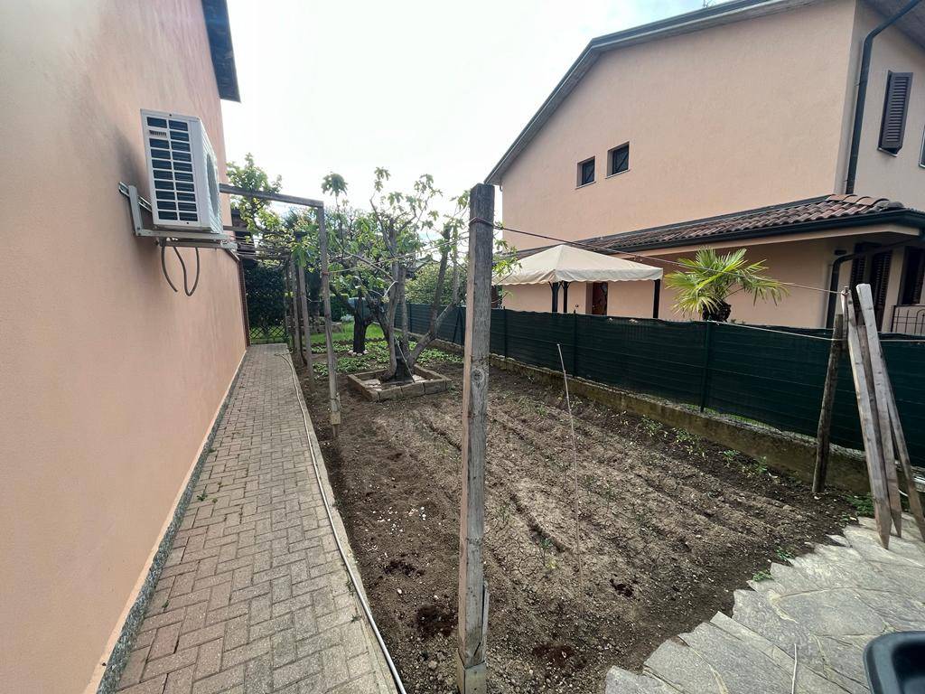 Villetta a schiera a Spino d'adda in Via Enrico Fermi - Foto 4