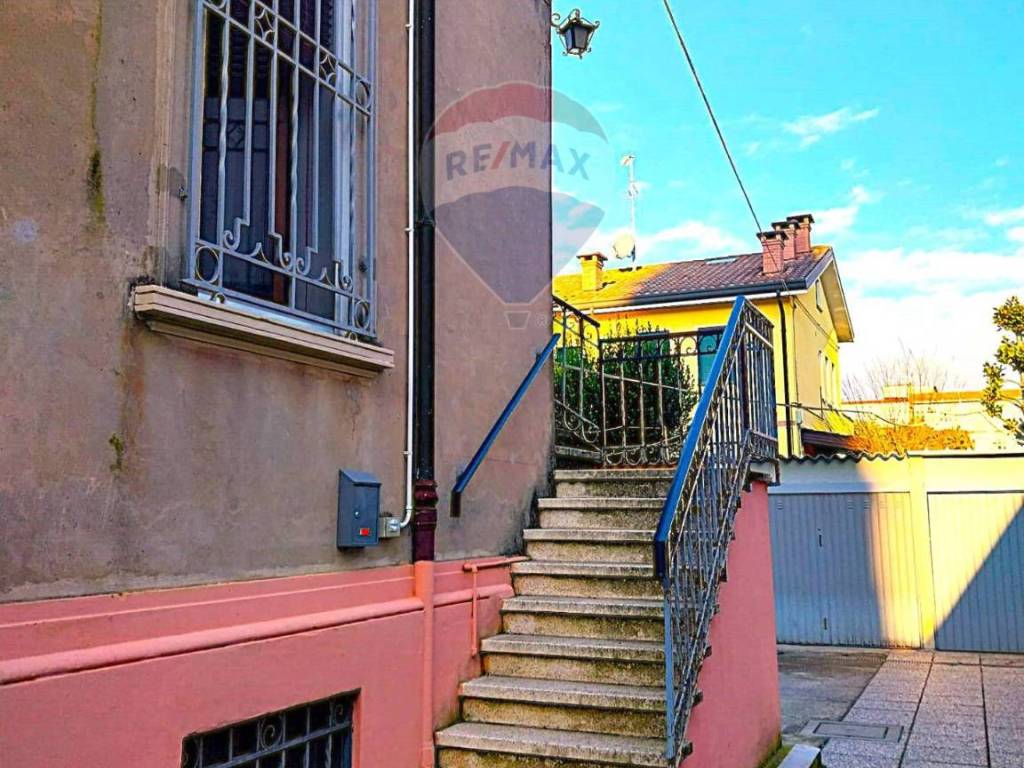 Appartamento a Copparo in piazza papa giovanni, 2 - Foto 2