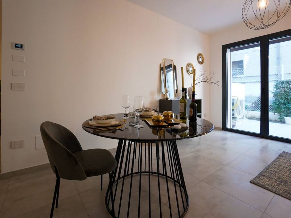 Appartamento a Riccione in Viale Camillo Benso di Cavour, 31 - Foto 2