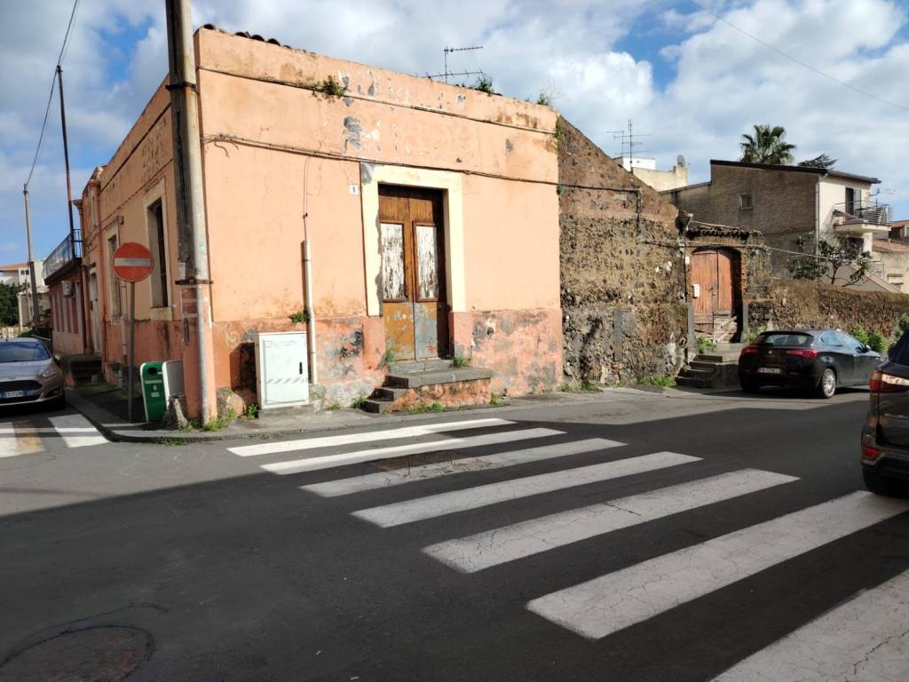 Casa indipendente a Catania in Via della Scogliera - Foto 3