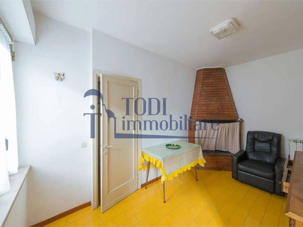 Villa a Gualdo cattaneo in Strada Provinciale 421 - Foto 5