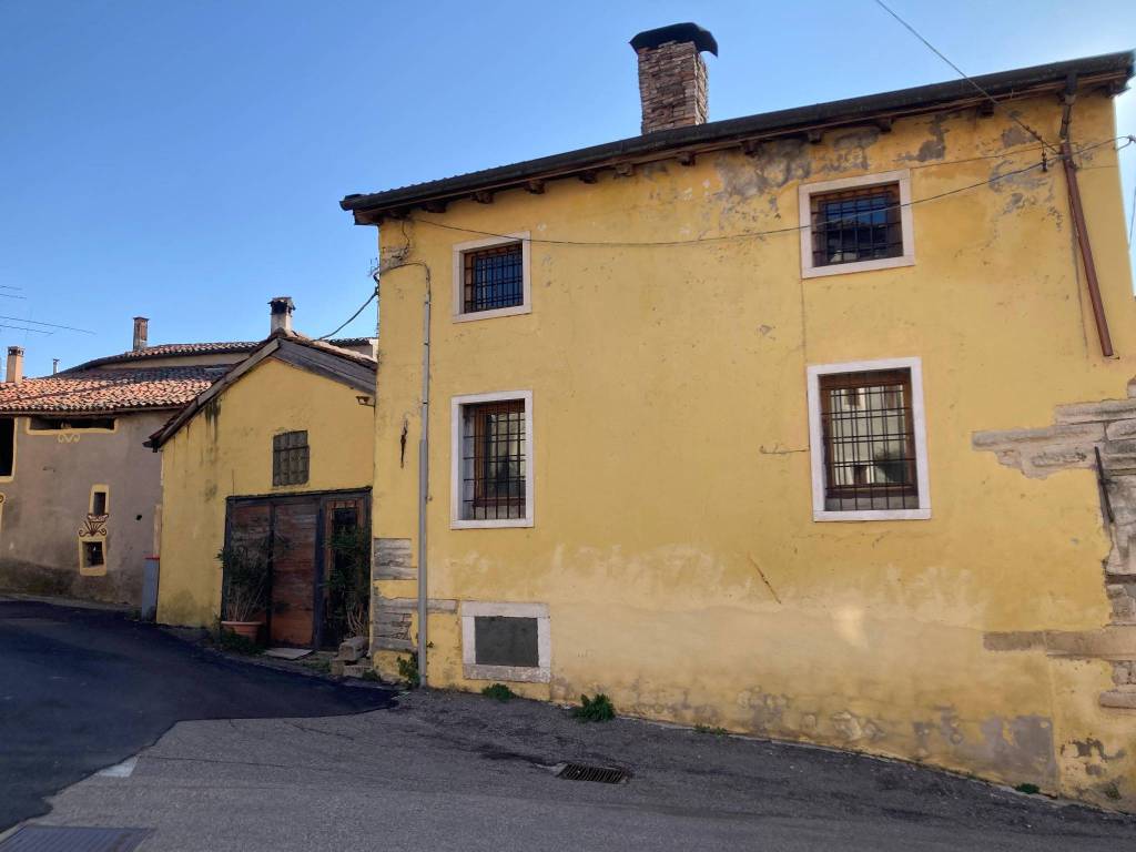 Rustico / casale a Soave in Via Libertà - Foto 3
