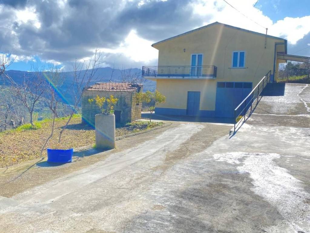 Villa a Perdifumo in Contrada Noce Alta - Foto 2