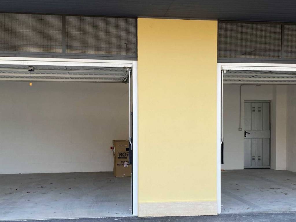 Box / garage a Priverno in Via Marittima, 71 - Foto 4