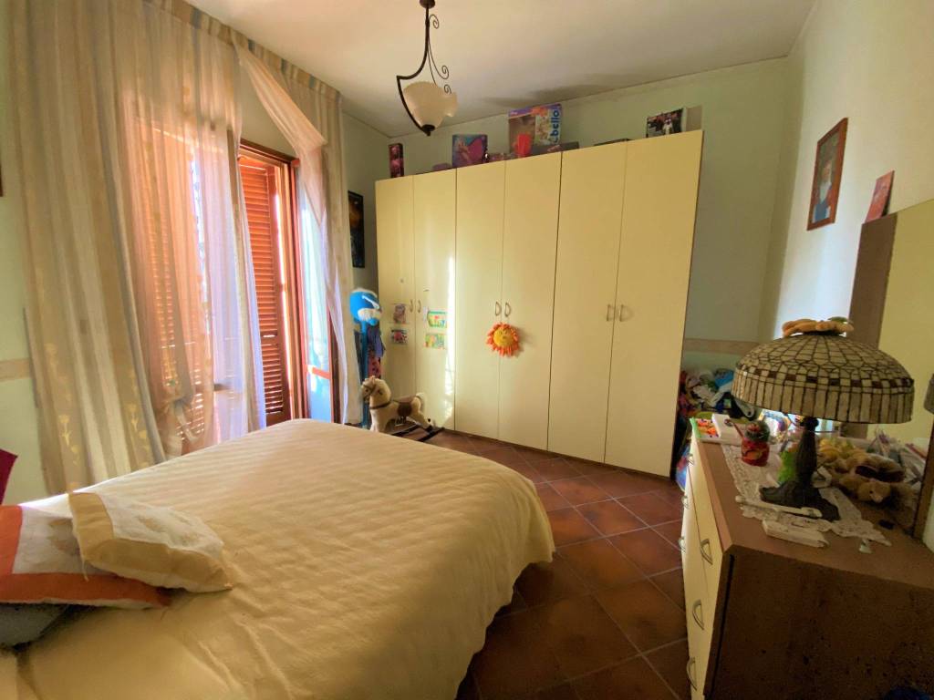 Casa indipendente a Castiglione del lago in Via Piemonte - Foto 4