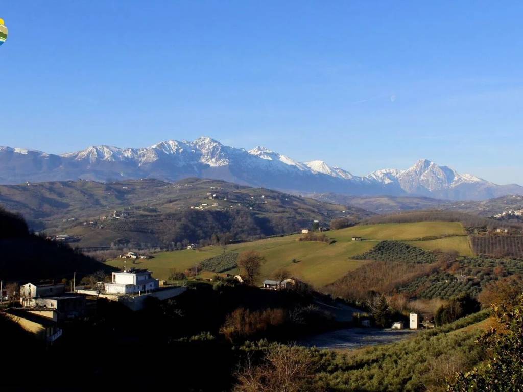 Villa a Castilenti in Via Firenze - Foto 2
