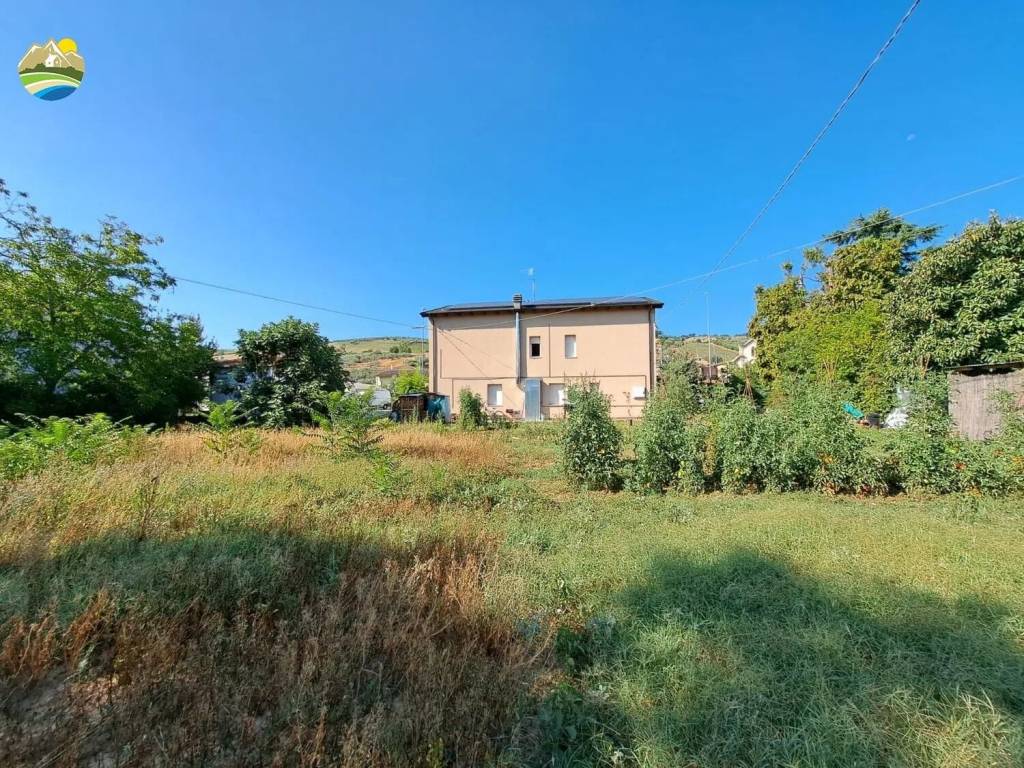 Villa a Castiglione messer raimondo in Ss81 - Foto 3