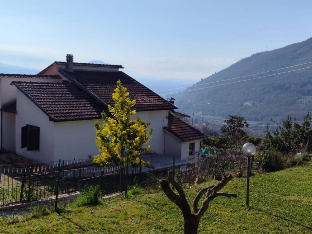 Casa indipendente a Sant'elia fiumerapido in Via Casette - Foto 2