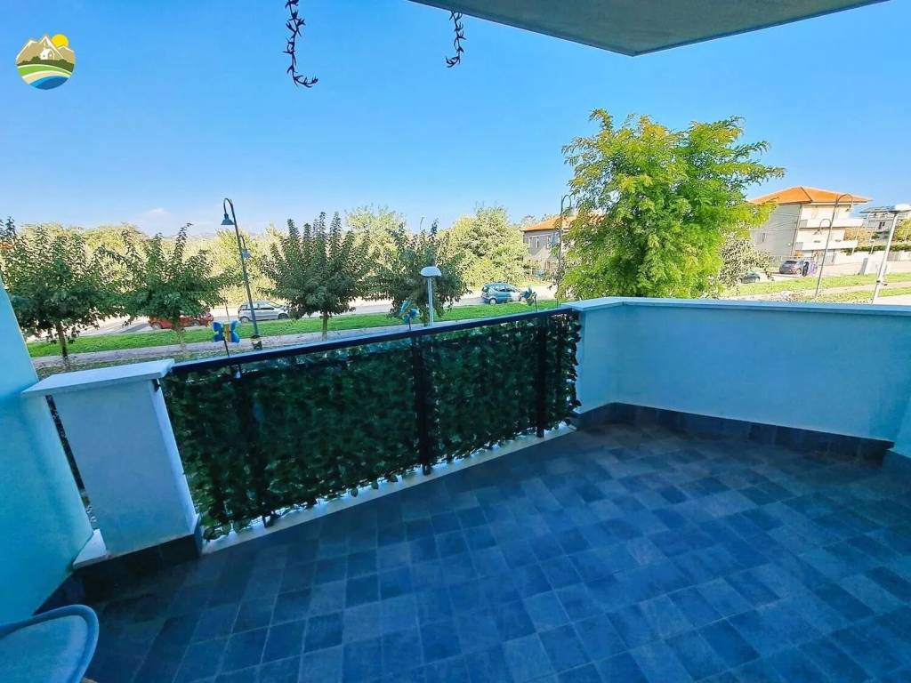 Villa a Città sant'angelo in Viale Torre Costiera - Foto 3