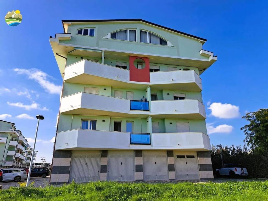 Villa a Città sant'angelo in Viale Torre Costiera - Foto 4