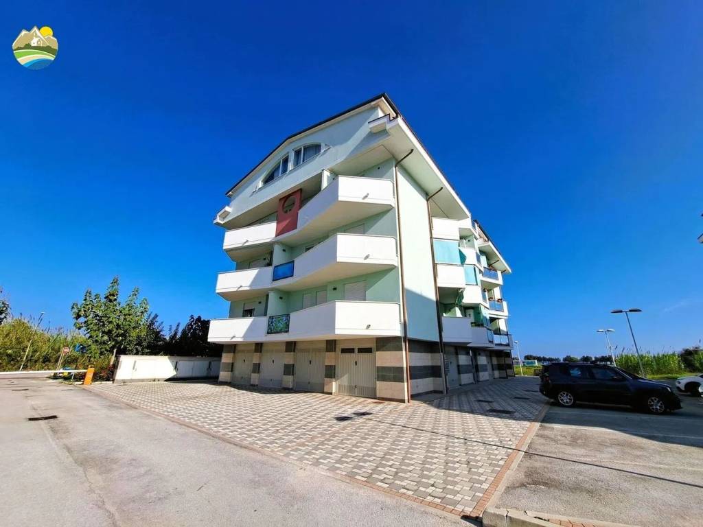 Villa a Città sant'angelo in Viale Torre Costiera - Foto 5