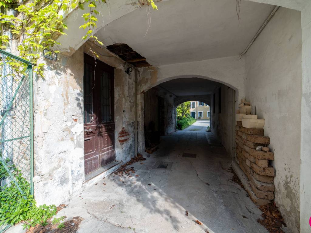 Rustico / casale a Udine in Via Grazzano - Foto 3