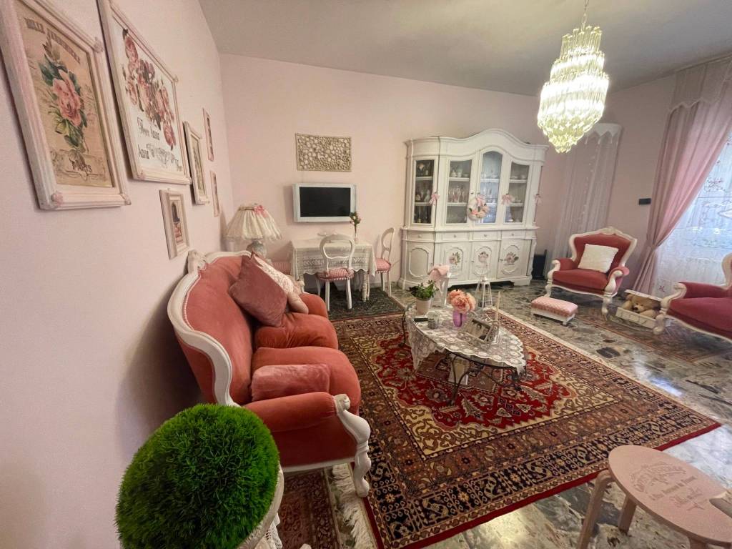 Appartamento a Grottammare in Piazza Giosuè Carducci - Foto 2