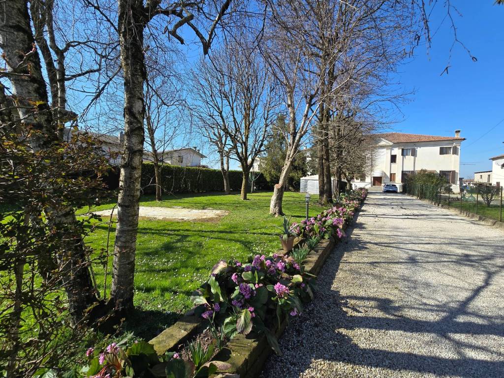 Appartamento a Grisignano di zocco in Via 4 Novembre - Foto 4
