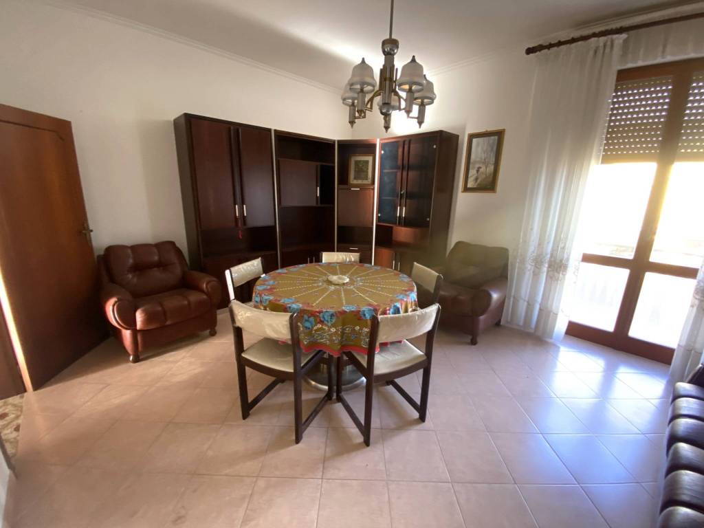 Casa indipendente a Castiglione del lago in Via Roma - Foto 3